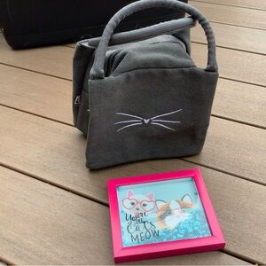 Cute Gray Cat Face Lunch Tote Bag and Picture